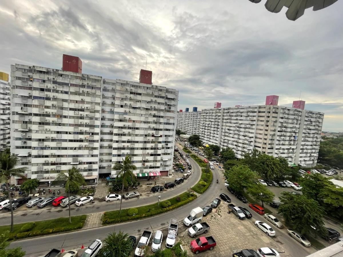 Popular Condo เมืองทองธานี Pak Kret Exterior foto