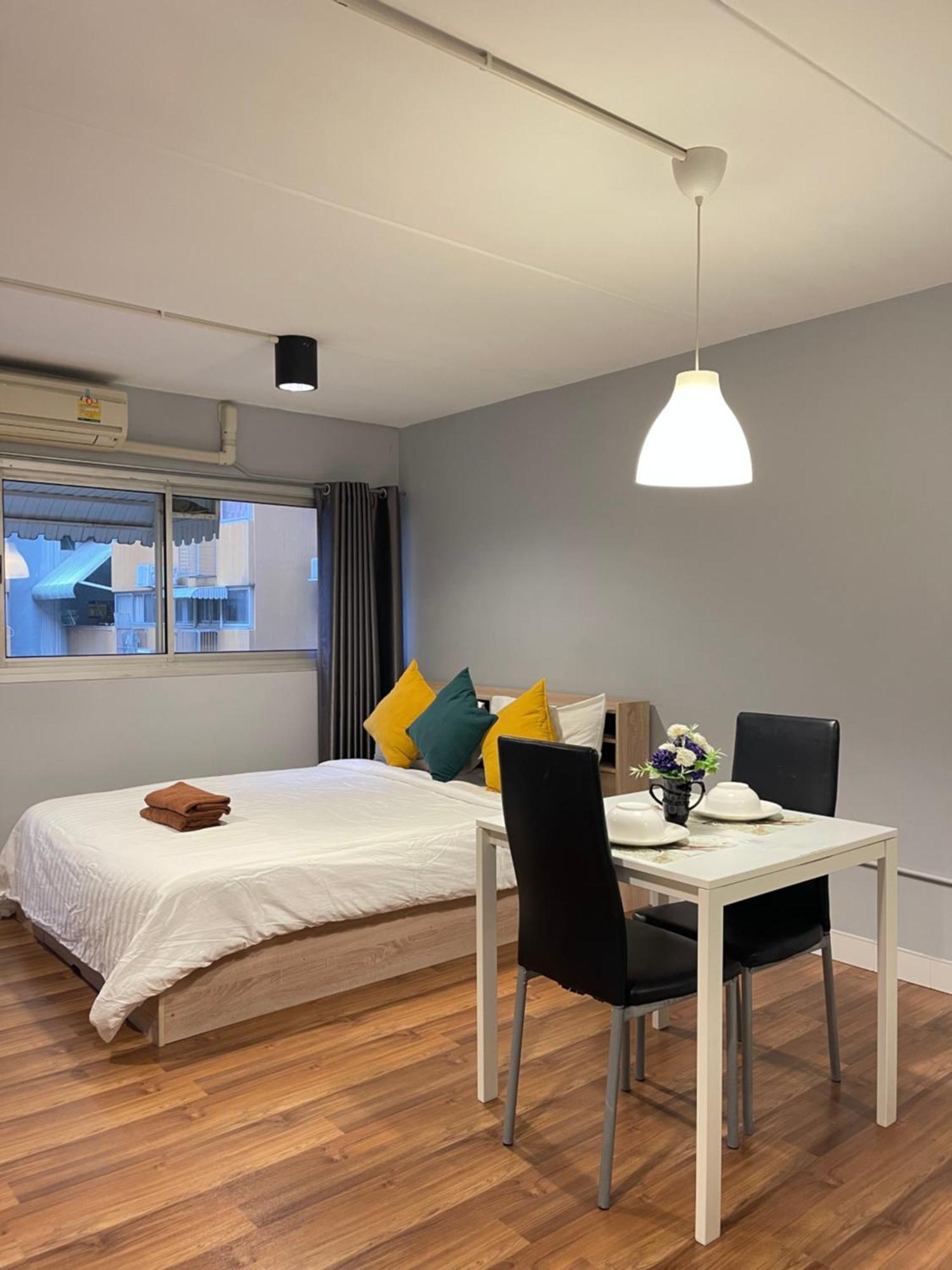 Popular Condo เมืองทองธานี Pak Kret Exterior foto